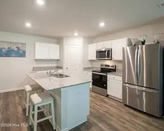 2184 Bayside Street SW, Supply, NC 28462 — 4-bedroom home in Harbor Bay, Supply, NC, photo 5 of 17