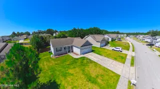 312 Jasmine Lane, Jacksonville, NC 28546 – photo 4: VID_20250903_125026_00_178_2025-09-03_18