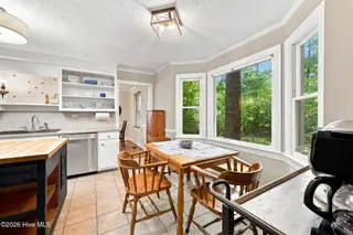 213 Woodhaven Road, Greenville, NC 27834 – photo 10: 24-web-or-mls-IMG_7300-edit