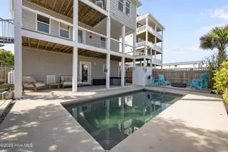 515 N Topsail Drive, Surf City, NC 28445 – photo 3: 17-web-or-mls-17