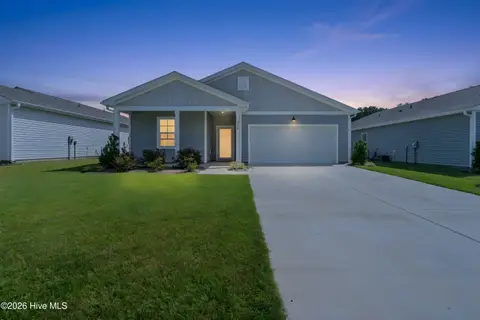228 Ocean Pointe Boulevard SE, Bolivia