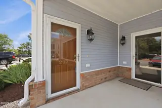 1924 Tara Court 202, Greenville, NC 27858 – photo 8: Front door