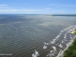 681 Sandy Point Drive N, Beaufort, NC 28516 – photo 4: 22