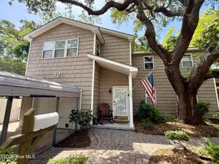 2807 Arendell Street, Morehead City, NC 28557 – photo 2: Exterior