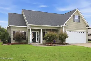 4401 Bristlecone Drive, Ayden, NC 28513 – photo 3: 3-web-or-mls-IMG_0003 (1)