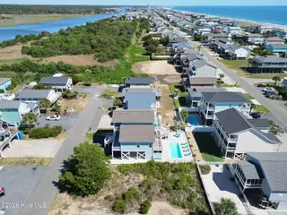 303 Sand Piper Lane, Holden Beach, NC 28462 — 3-bedroom home in Holden Beach, Holden Beach, NC, photo 24 of 27: 104_Kahunaphoto.com-8
