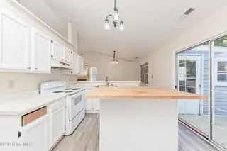 2601 Idlebrook Circle, Midway Park, NC 28544 – photo 18