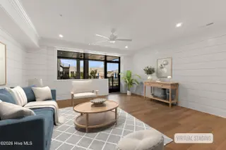 805 Mulberry Street Unit 112, Beaufort, NC 28516 — 1-bedroom condo in 805 Mulberry, Beaufort, NC, photo 4 of 24: Living Room