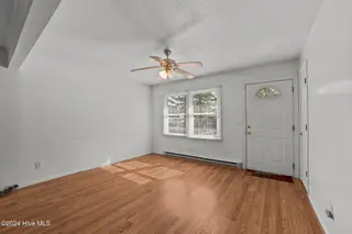 4552 Kay Circle, Grifton, NC 28530 – photo 7: 7-web-or-mls-COX_2410