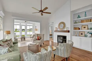 399 Summerhouse Drive, Holly Ridge, NC 28445 – photo 13: Beautiful fireplace!