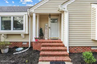 401 Yearling Drive, Goldsboro, NC 27534 – photo 5: 401 Yearling Dr-Front Stoop