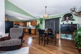 319 Riggs Road, Hubert, NC 28539 – photo 15: Living room