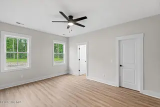 86 Whispering Pines Court, Hampstead, NC 28443 – photo 20: e91a2186-6ef9-49fe-857b-20dd79d24f46