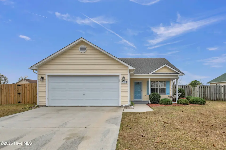 503 Montego Court, Wilmington, NC 28411 – photo 1 of 38: 1_503 montego court 00001