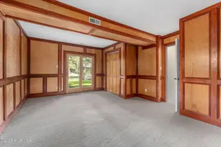 121 White Ash Drive, Pine Knoll Shores, NC 28512 – photo 9: 8-web-or-mls-chadwick-visuals-121-white-