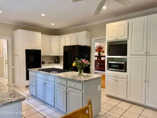 204 Firestone Court, New Bern, NC 28562 – photo 19: Kitchen