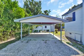 1121 S 6th Street, Wilmington, NC 28401 – photo 8