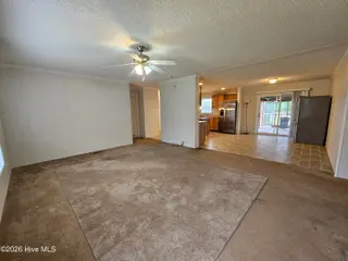 159 Batchelor Farm Lane, Kenansville, NC 28349 — 4-bedroom manufactured home, Kenansville, NC, photo 5 of 18