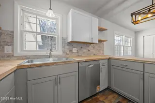 504 Oakwood Avenue, Jacksonville, NC 28546 – photo 22: 11-web-or-mls-504 Oakwood Ave. 19