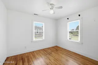 813 N 20th Street, Morehead City, NC 28557 – photo 17: 26-web-or-mls-1S3A1745