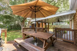 105 NW 7th Street, Oak Island, NC 28465 – photo 8