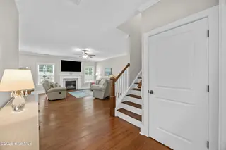 46 Vella Lane, Wilmington, NC 28411 — 4-bedroom home in Harborside, Wilmington, NC, photo 9 of 70: 13_hallway