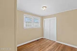 200 Banks Street, Jacksonville, NC 28540 — 3-bedroom home in New River Homes, Jacksonville, NC, photo 8 of 50
