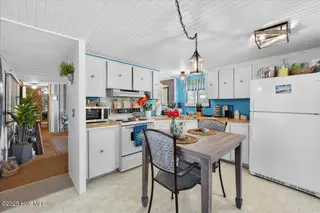 235 Live Oak Drive, Sunset Beach, NC 28468 – photo 15: 21-www.kahunaphoto.com-01335029_KDP01335