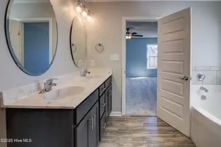 251 Independence Boulevard, Newport, NC 28570 – photo 15: Primary suite bathroom