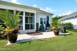 220 Sand Dollar Lane, Southport, NC 28461 – photo 8: 12
