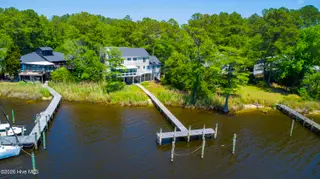 5616 Gondolier Drive, New Bern, NC 28560 – photo 8: 5616 Gondolier Drive, New Bern