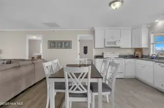 161 High Point Street, Holden Beach, NC 28462 — 4-bedroom home in Holden Beach Harbor, Holden Beach, NC, photo 16 of 66: 19-Final 161 High Point St Holden-RJREM-