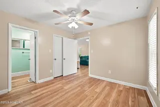 204 Little John Lane, Havelock, NC 28532 – photo 20: 30-web-or-mls-DSC_6349-edit