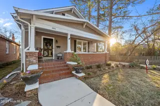 1811 Spencer Avenue, New Bern, NC 28560 – photo 5: 2-web-or-mls-0C0A0365