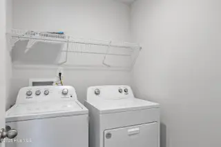 164 N Squires Run Lane, Richlands, NC 28574 – photo 22: Laundry Room