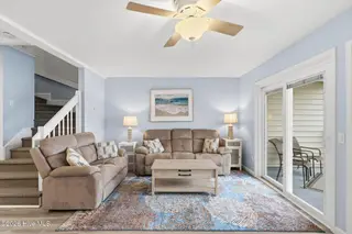 1401 Canal Drive Apt 3, Carolina Beach, NC 28428 – photo 16: 21_IMG_4547