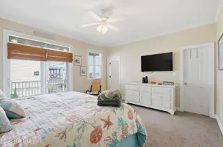 105 Winston Avenue Unit B, Atlantic Beach, NC 28512 – photo 13: Primary Bedroom