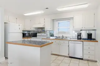 1005 N Anderson Boulevard, Topsail Beach, NC 28445 – photo 17: 017_1005_n_anderson-17_611