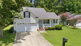 226 Monterey Circle, New Bern, NC 28562 – photo 5: 5-web-or-mls-DJI_20260710130031_0211_D