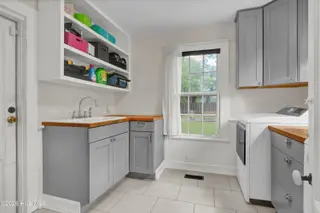 312 N 6th Street, Wilmington, NC 28401 – photo 23: Laundry Room