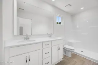 4653 Swimming Lane 20, Shallotte, NC 28470 – photo 20: 22_bathroom