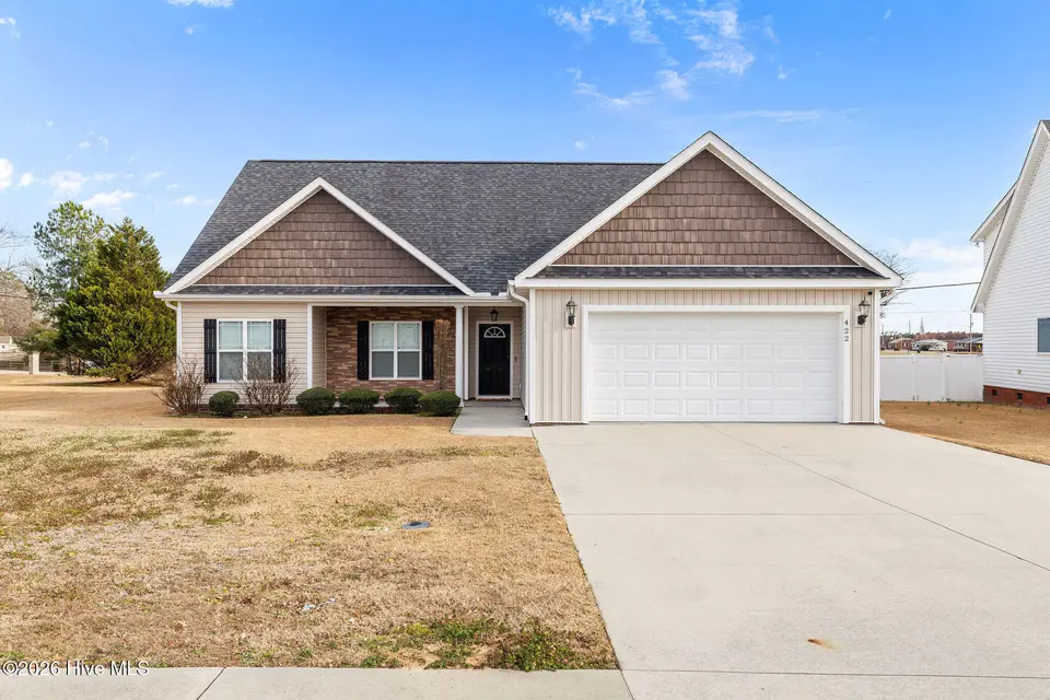 422 Kingston Circle, Goldsboro, NC 27530 – photo 1 of 19: 5T5A9586