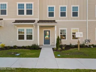 249 Pelican Flight Loop, Wilmington, NC 28412 — 3-bedroom townhome in Riverlights, Wilmington, NC, photo 2 of 55