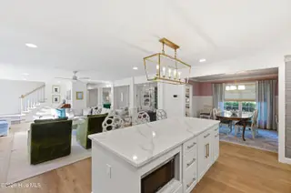 1925 Hawthorne Road, Wilmington, NC 28403 – photo 15: 012_1925_hawthorne_road-12_452