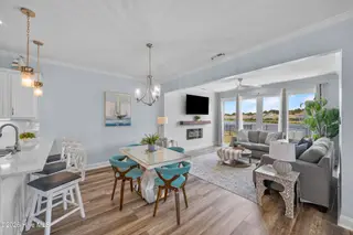 7959 Huron Drive, Wilmington, NC 28412 – photo 24: Living Room (61)