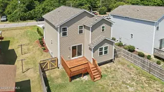 935 W Illinois Avenue, Southern Pines, NC 28387 – photo 8: 8-web-or-mls-DJI_20260703111808_0542_D -