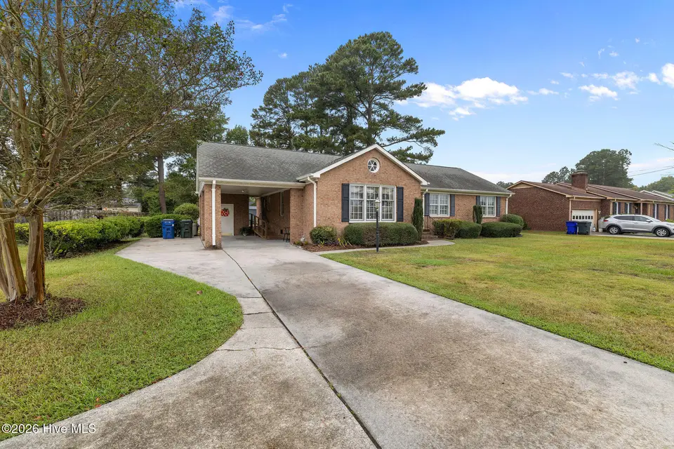 3002 Rouse Road, Kinston, NC 28504 – photo 1 of 26: 5T5A0236