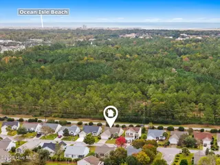 927 Wyndfall Drive SW, Sunset Beach, NC 28468 — 3-bedroom home in Wyndfall, Sunset Beach, NC, photo 4 of 49: 4-web-or-mls-CAMMediaLLC.com 927-9