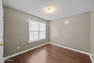 1403 Lockwood Road, Kinston, NC 28501 — 3-bedroom home in Brentwood, Kinston, NC, photo 15 of 32: 2nd Bedroom