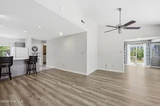 7601 Windward Drive, New Bern, NC 28560 – photo 15: Dining Area